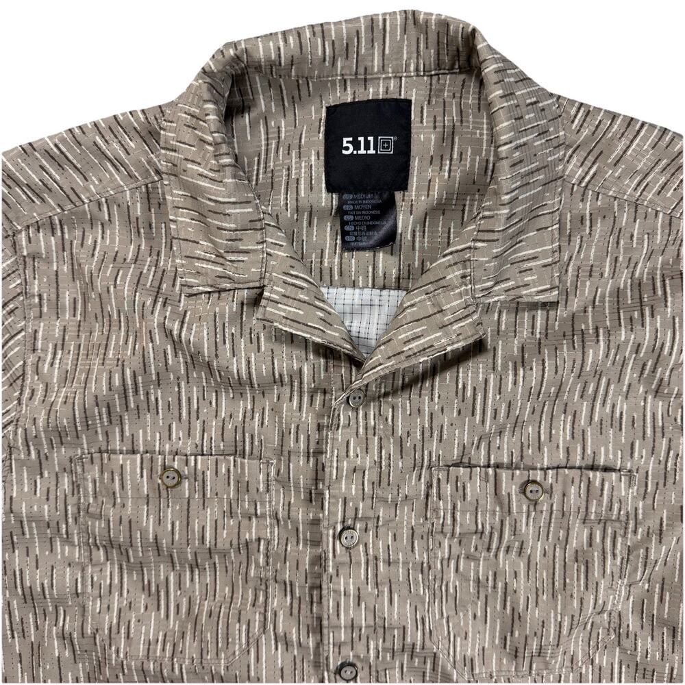 5.11 Tactical Men’s Short Sleeve Button Down Shirt Size Medium M